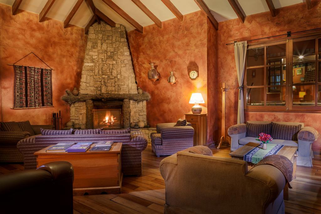 Hotel Pakaritampu Ollantaytambo Ngoại thất bức ảnh