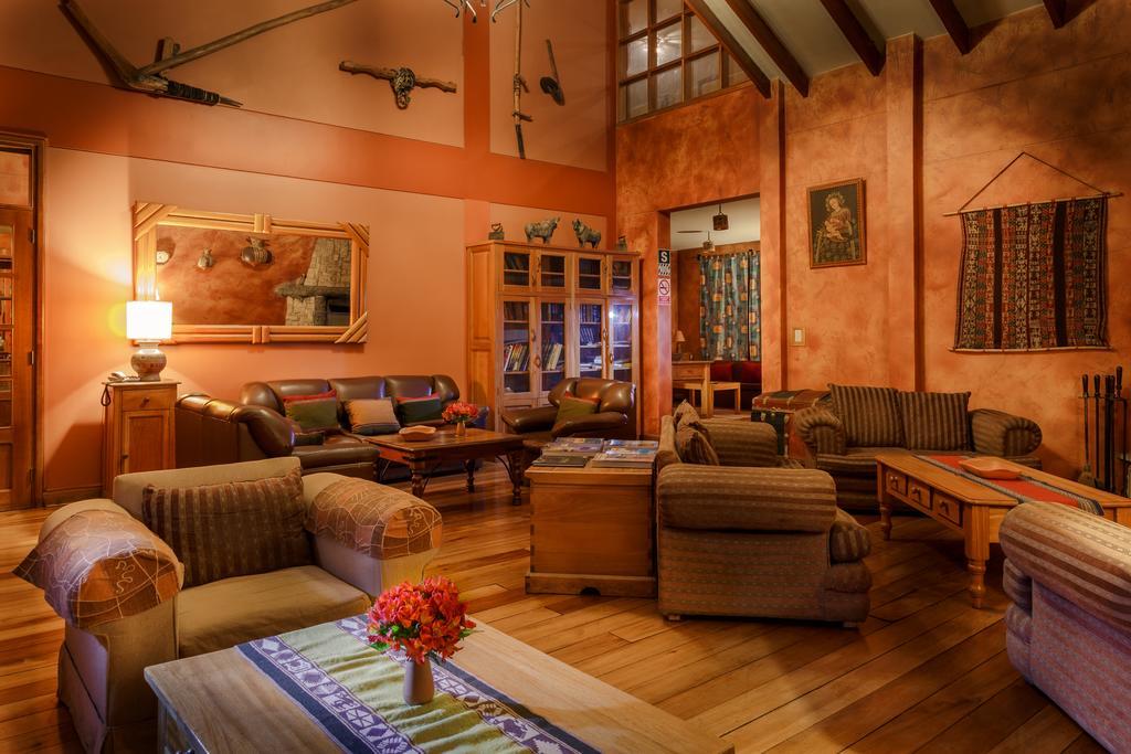 Hotel Pakaritampu Ollantaytambo Ngoại thất bức ảnh